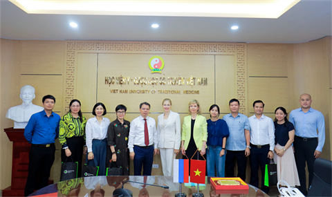 Hợp tác đào tạo và nghiên cứu giữa Học viện YDHCT Việt Nam và Đại học Công nghệ Sinh học Nga - ROSBIOTECH: Mở rộng không gian hợp tác quốc tế về Y Dược cổ truyền Việt Nam